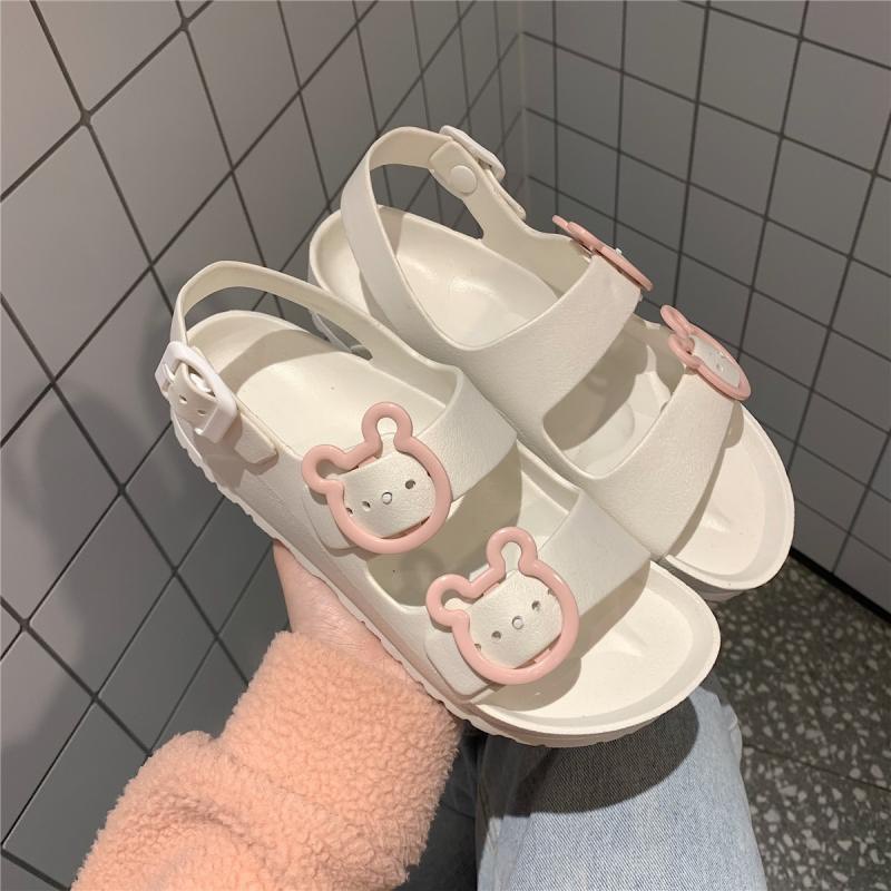 Tăng 1 size Sandal 2 Quai Ngang Nhựa Dẻo Êm Chân Khóa Gấu Cute G155