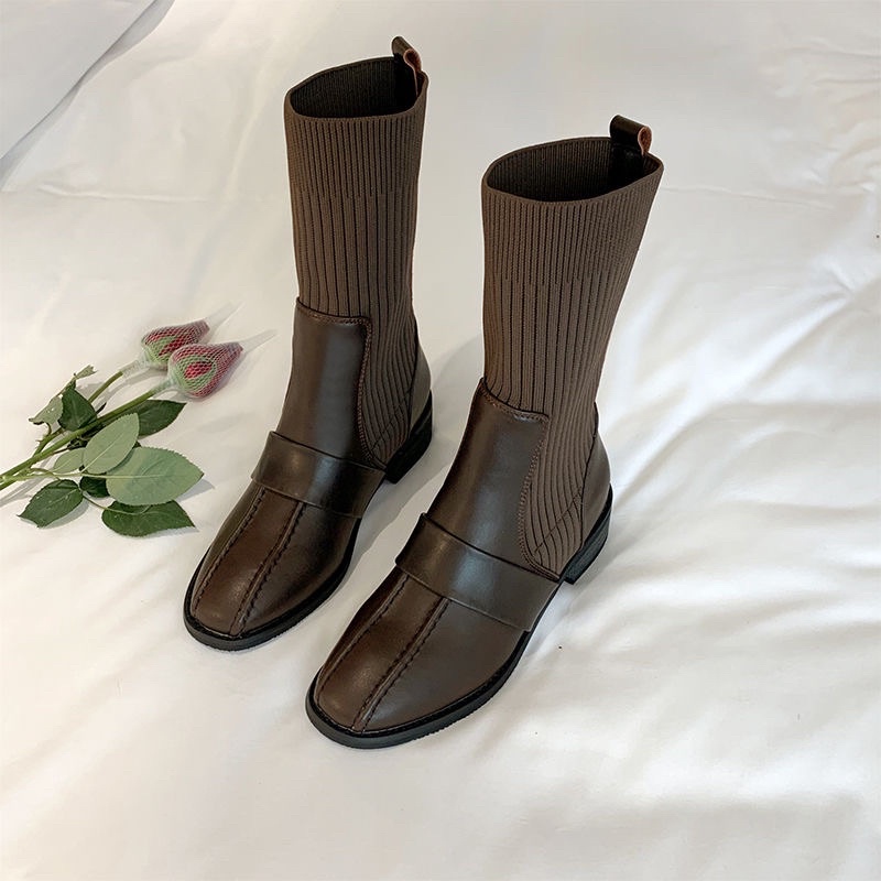 BOOTS Lỡ Cổ Len, Mũi Da Ôm Chân