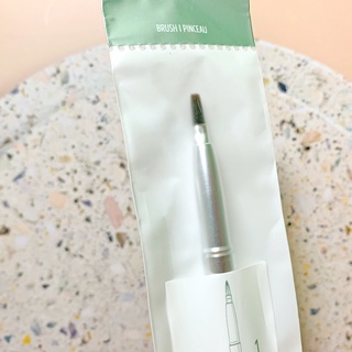 Cọ môi One Touch Lip Brush (Dạng Bấm)