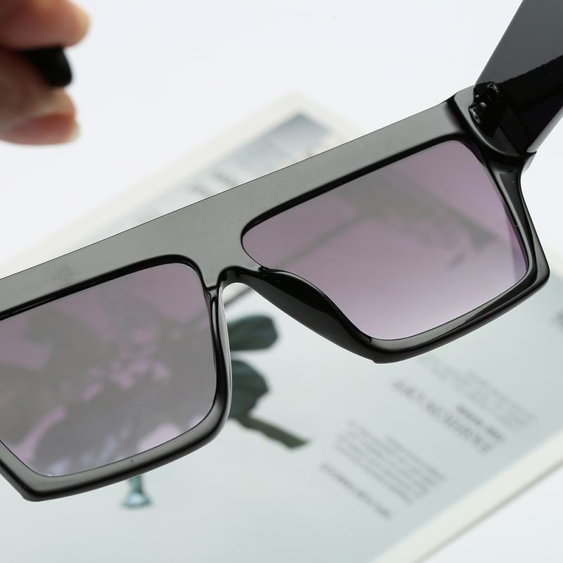 Kính mát gọng vuông cỡ lớn thời trang | BigBuy360 - bigbuy360.vn