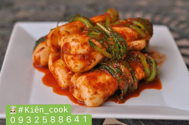 Kim chi củ cải non ( 총각김치) | BigBuy360 - bigbuy360.vn