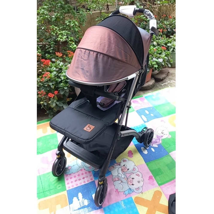 Xe đẩy trẻ em gấp gọn cao cấp Baobaohao Love LV1 kèm đệm, túi vali kéo, màn chống muỗi, che chân