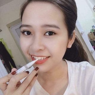 BÚT TẨY TRẮNG RĂNG