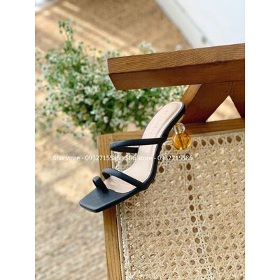 GUỐC LÊ NỮ SHU STORE - GUỐC NỮ THỜI TRANG XỎ NGÓN 2 DÂY GÓT TRÒN BI 5CM