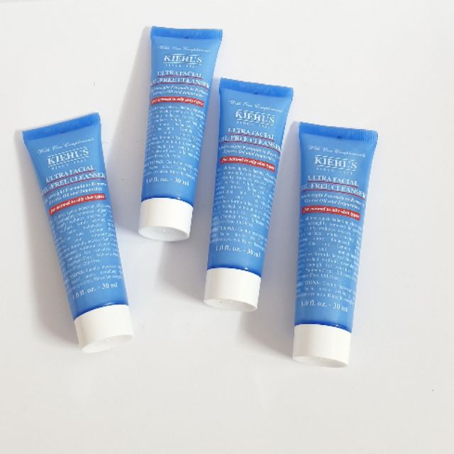 SỮA RỬA MẶT CHO DA DẦU KIEHLS OIL-FREE