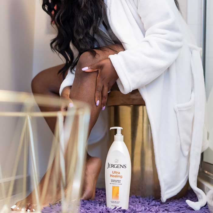 Dưỡng thể dành cho da khô Jergens Ultra Healing Extra Dry Skin Moisturizer 621ml | BigBuy360 - bigbuy360.vn