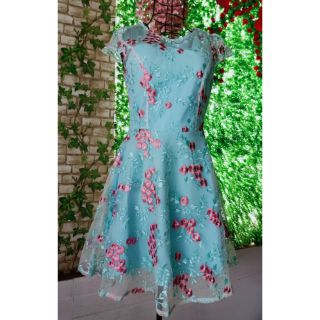 Đầm thiết kế cao cấp dáng xoè