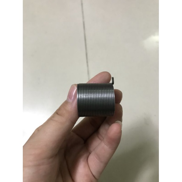 lò xo côn máy giặt Electrolux