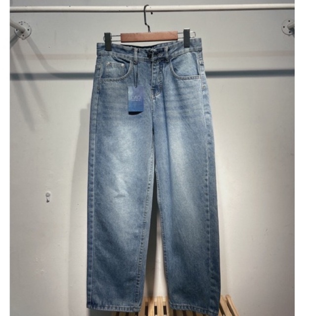 Jean xuông bản ngắn OAO | BigBuy360 - bigbuy360.vn