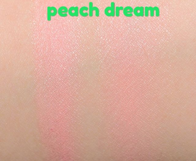 Too Faced má hồng bắt sáng tạo khối Peaches and Cream bill Sephora