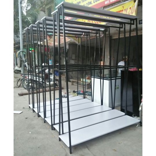 Giá Treo Quần Áo 2 Tầng Làm Bằng Sắt Sơn Tĩnh Điện,Có Gỗ Trên Và Dưới Để Đồ Cho Shop; Giàn Phơi Thông Minh