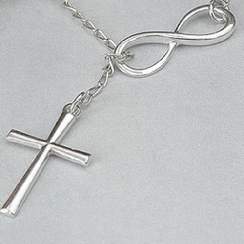 Vòng Cổ Nữ Choker Mặt Hình Số 8 Lồng Chữ Thập Giản Đơn