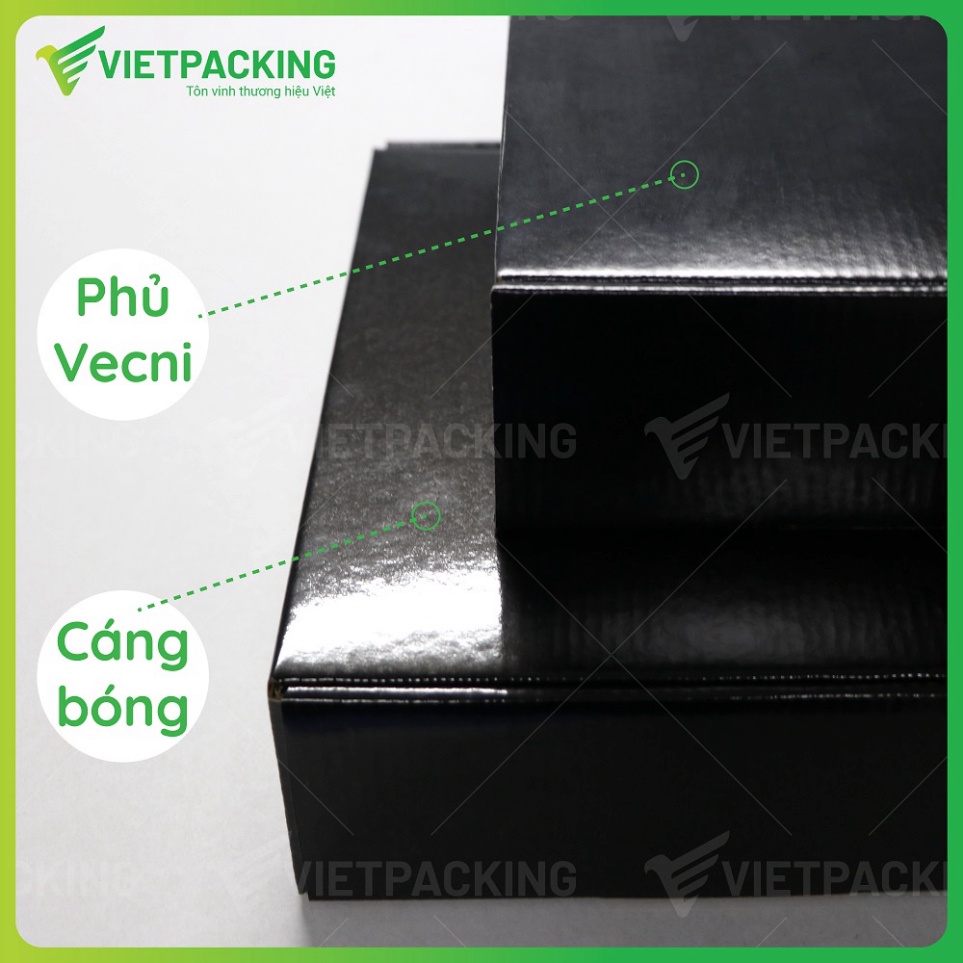 30x21x7 - 8 hộp carton nắp gài hông màu đen phủ vanish đựng quần áo S183