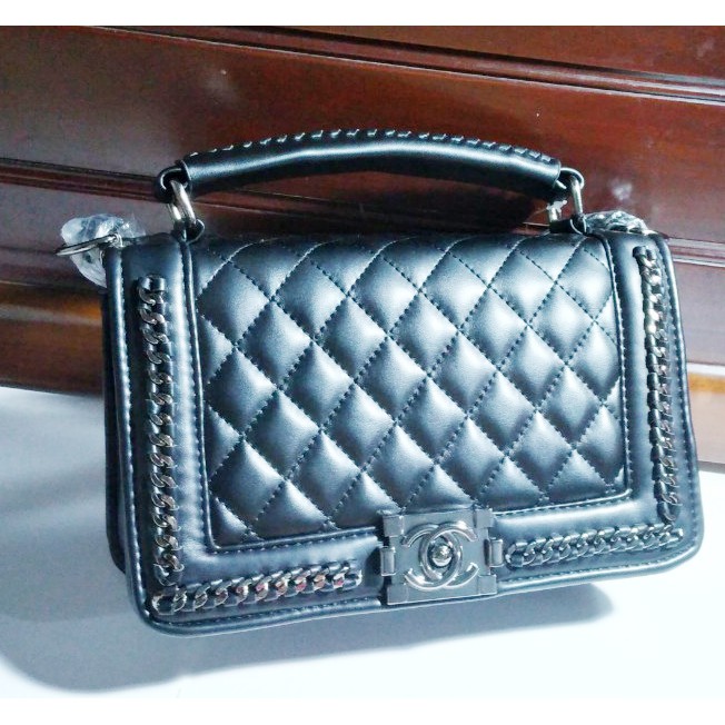 Túi CNb xách tay, đeo chéo viền xích loại đẹp size 25