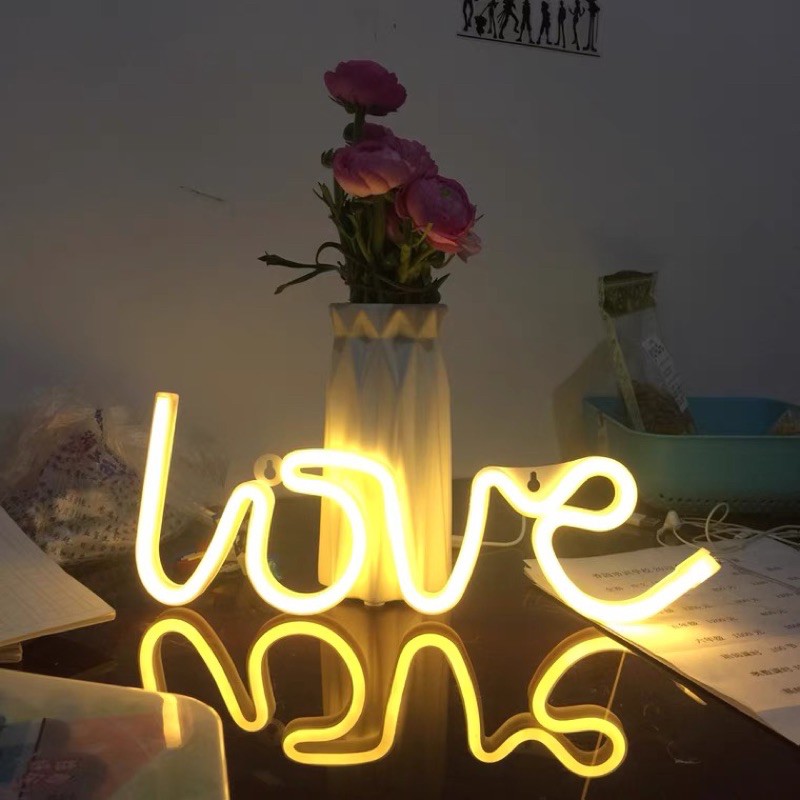 Đèn Neon tạo hình chữ LOVE/ HOME cực đẹp