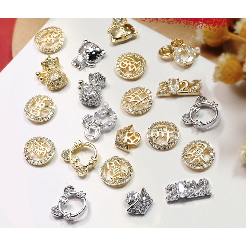 Charm đá hình hổ, túi may mắn ,số 2022 cho năm mới new hàng cao cấp ,trang trí móng