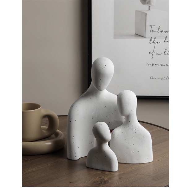 Set tượng decor phòng khách, tủ rượu phong cách Bắc Âu
