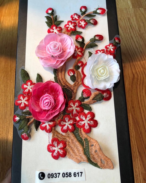 Bông thêu ruy băng