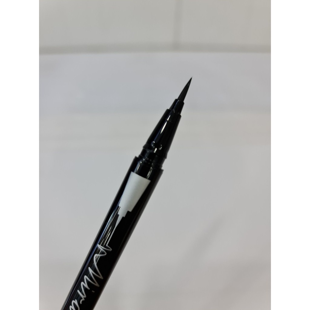 Bút Dạ Kẻ Mắt Không Trôi Cellio Miracle Waterproof Pen Liner Hàn Quốc