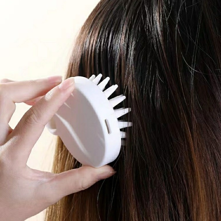 Lược gội đầu, lược mát xa da đầu giúp thư giãn và giảm rụng tóc