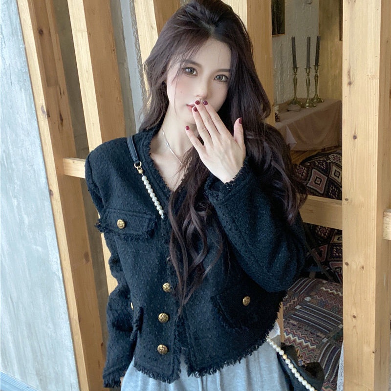 Áo Khoác Tay Dài Cổ Chữ V Dáng Rộng Màu Đen Phối Tua Rua Phong Cách Retro Thời Trang Mùa Thu Cho Nữ