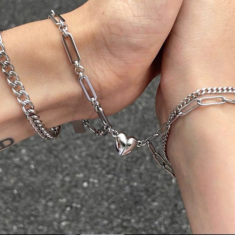 Vòng tay đôi nam nữ KẾT ĐÔI kiểu dáng Hút Nam Châm Bằng Thép Không Gỉ Có Thể Điều Chỉnh