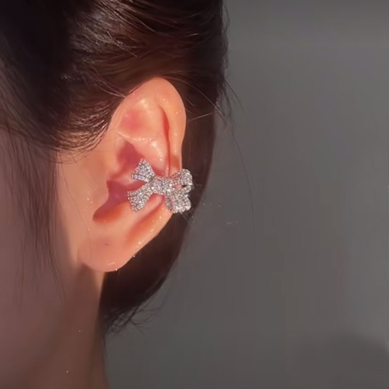 Khuyên Kẹp Vành Tai Đơn Giản Hình Nơ Đính Đá Phong Cách Mới