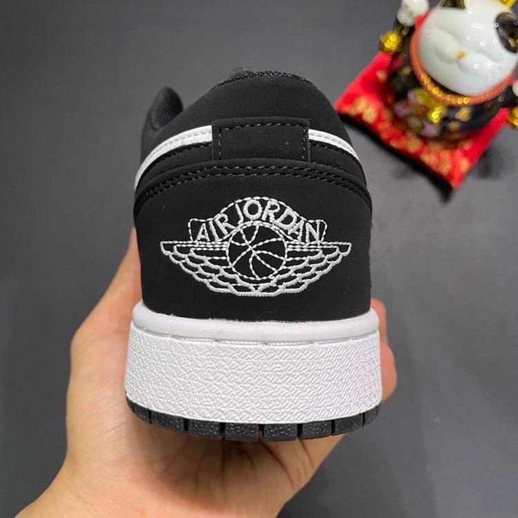 Giày thể thao JD 𝐜ổ 𝐭𝐡ấ𝐩 ⚡️𝐅𝐑𝐄𝐄 𝐒𝐇𝐈𝐏⚡️ phối 2 màu Đen + Trắng nam nữ đều có Size Hàng Full B.O.X