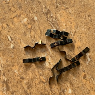 Lưỡi gà gù zippo