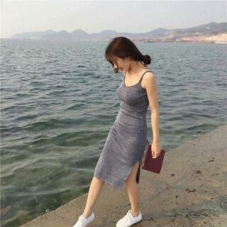 Đầm body dây xẻ tà