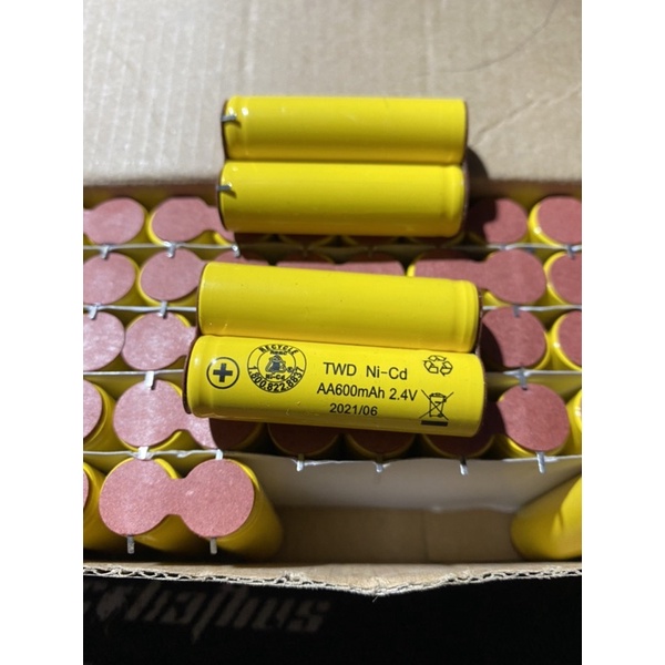 Pin AA Ni-CD 600mAh 1.2V sạc được (combo 2pcs ghép sẵn thành 2,4v 600mAh)