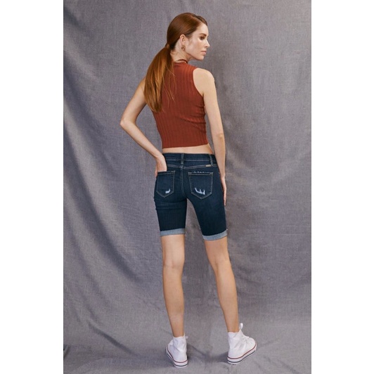 Quần Short Jeans họa tiết vẩy xước gập gấu cho nữ