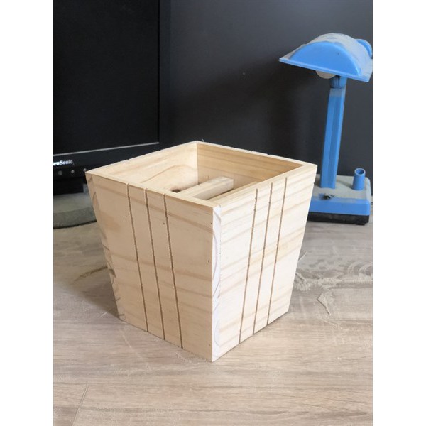 HỘP GỖ CẮM HOA, CHẬU GỖ TRỒNG CÂY-Chậu Thang (Chạy chỉ) - 18x18x23