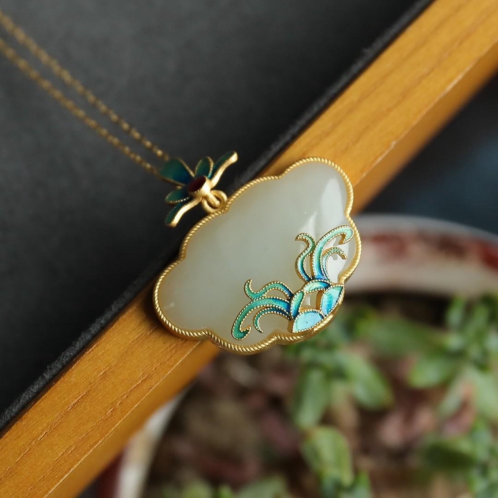 Vòng Cổ Choker Mặt Hoa Mộc Lan Trắng Đính Đá Pha Lê Phong Cách Trung Hoa Cổ