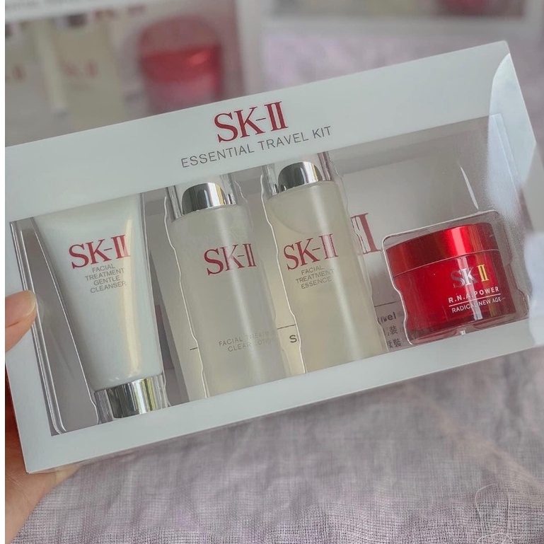 Set mỹ phẩm SKII mini nội địa Nhật 4 món : sữa rửa mặt, nước hoa hồng, nước thần và kem dưỡng