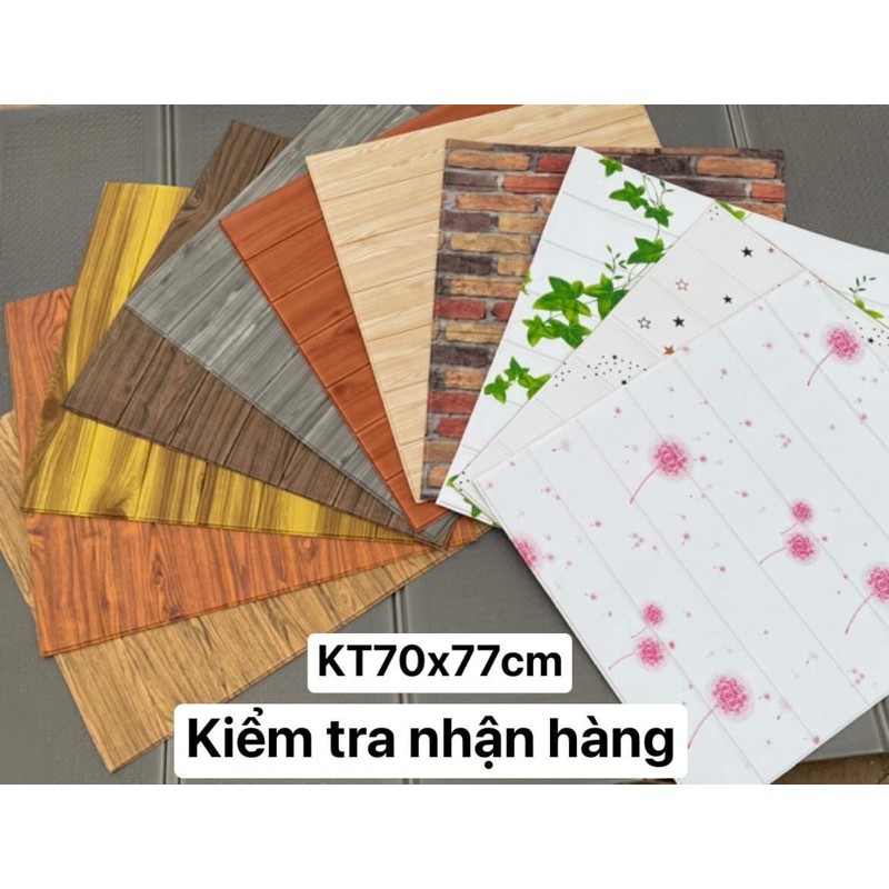 Xốp dán tường giả gỗ khổ lớn 70x70cm loại 1