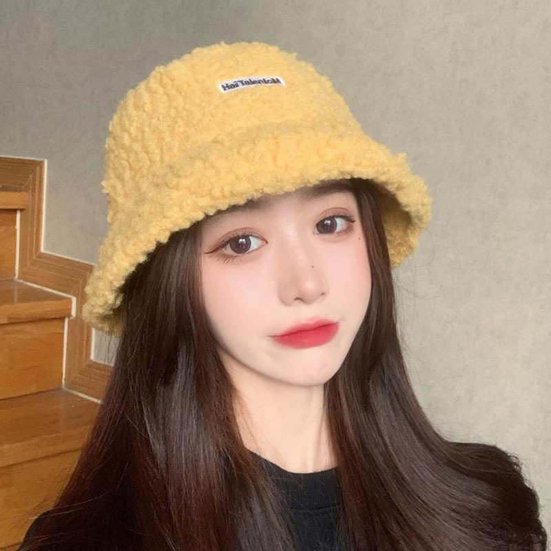 Nón vành lớn in chữ phong cách Hàn