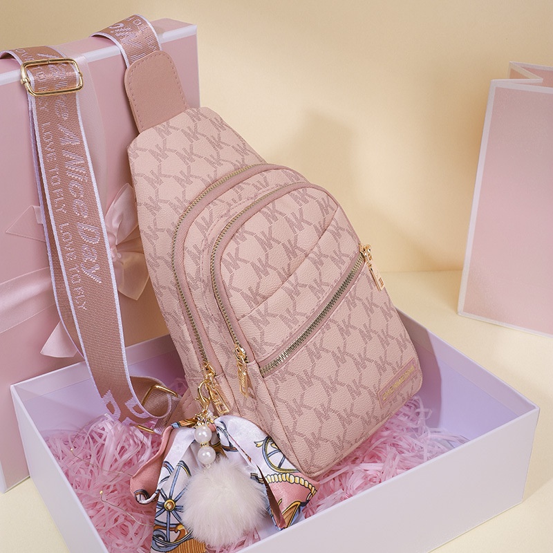 Túi Đeo Chéo Ngực Chất Liệu Da Mềm Thời Trang Cá Tính Cho Nữ