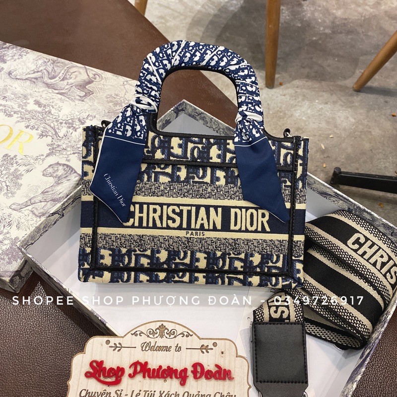 [MẪU MỚI2020] Túi Thổ Cẩm ToTe xỏ tay kèm khăn lụa sang chảnh kèm hộp