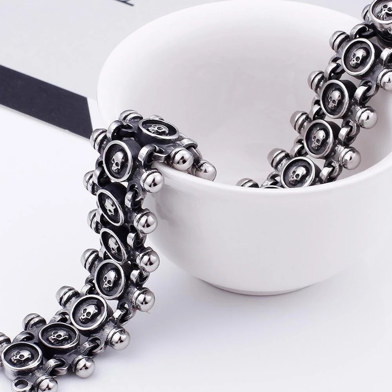 Vòng Đeo Tay Mặt Đầu Lâu 20mm Thời Trang Cá Tính Cho Nam