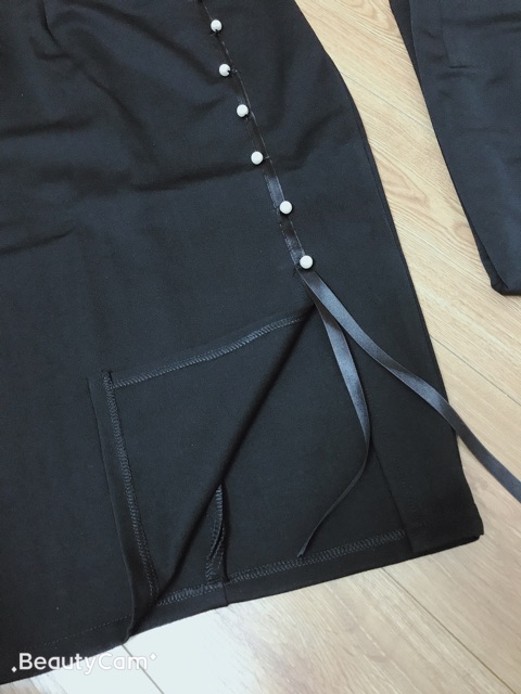 CV45 - CHÂN VÁY BÚT CHÌ ĐÍNH HẠT PHỐI RUY BĂNG | BigBuy360 - bigbuy360.vn