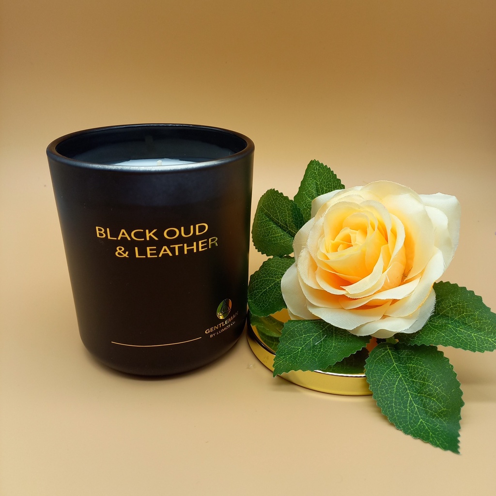 Nến Thơm Cao Cấp Lumos Black Oud &amp; Leather (Táo gai,hoa oải hương,hổ phách) – NT04- Nến trang trí-Đạt tiêu chuẩn Quốc Tế