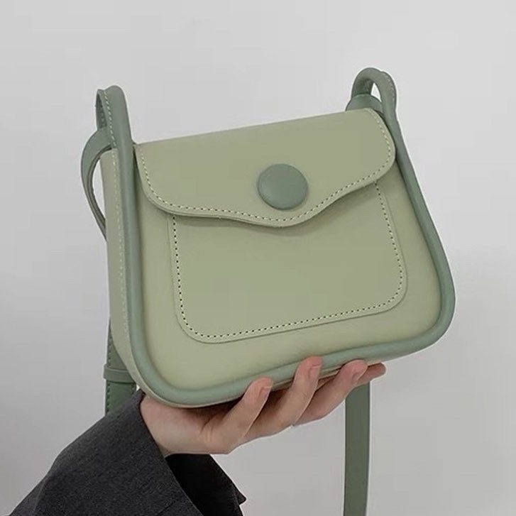 Túi đeo chéo nữ mini hộp da nắp khuy bấm mềm phối màu thời thượng