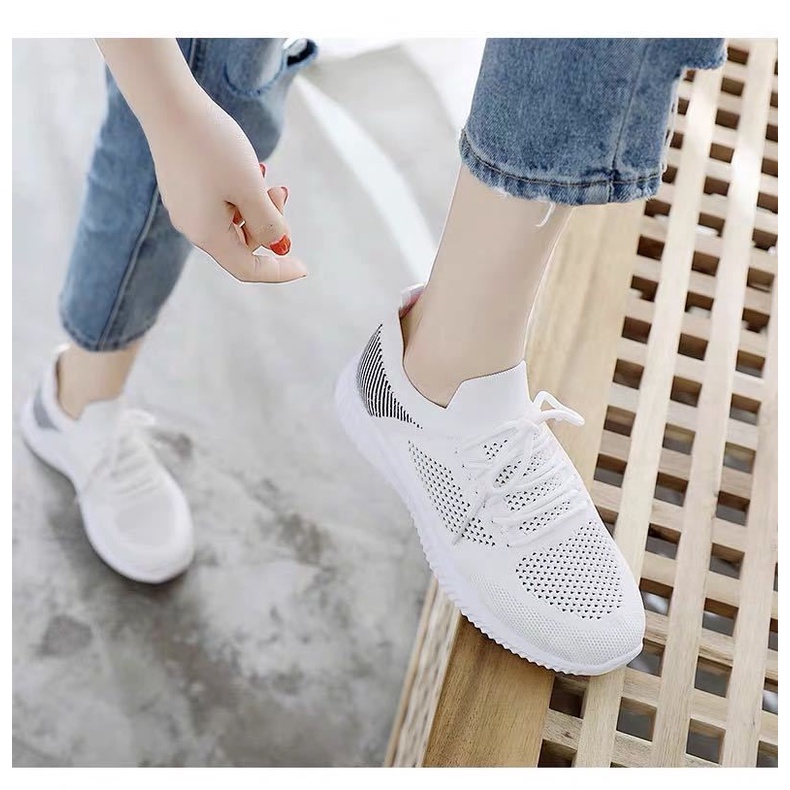 Đôi giày thể thao màu trắng phối lưới mỏng thoáng khí thời trang mùa hè cho nữ