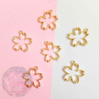 Khung kim loại hình hoa anh đào làm móc khóa, phụ kiện resin - Sakura open bezel