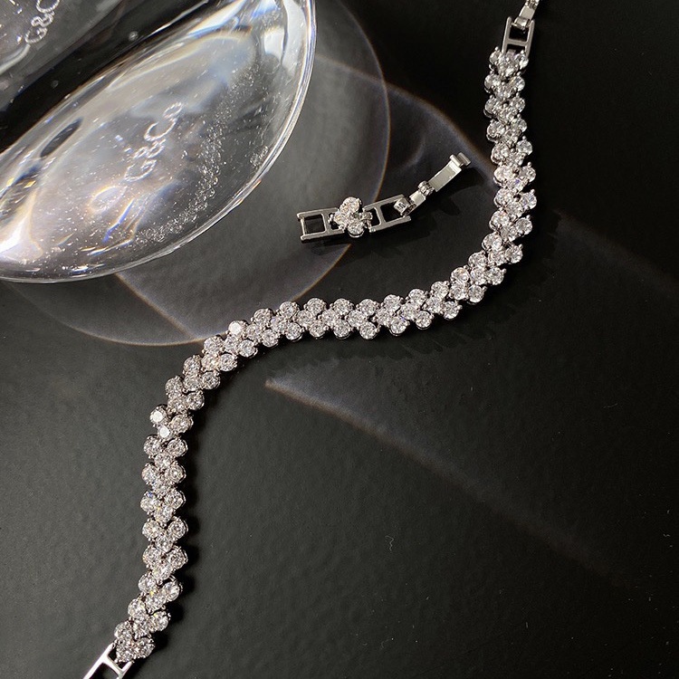 Vòng Tay Đính Đá Zircon Thời Trang Cho Nữ