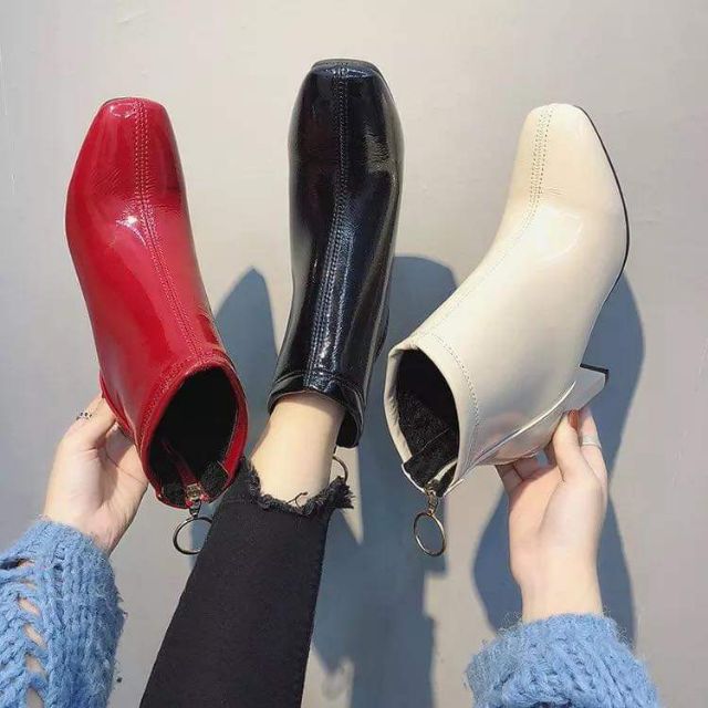 #260kFull size 34-40Da bóng hot trenddd đi cực kì lên dáng luôn các tình yêu nhé hàng có đủ size cho các tình yêu lựa