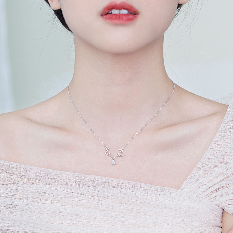Vòng cổ mặt hình sừng hươu đính đá Zircon thời trang tuyệt đẹp | BigBuy360 - bigbuy360.vn