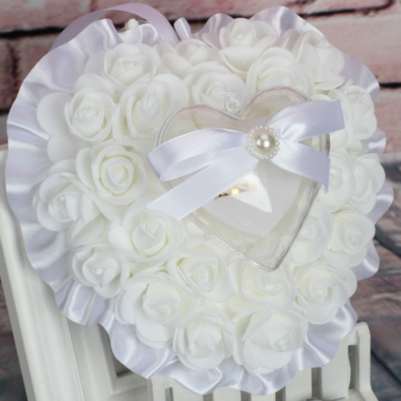 Hộp nhẫn gối để nhẫn cưới