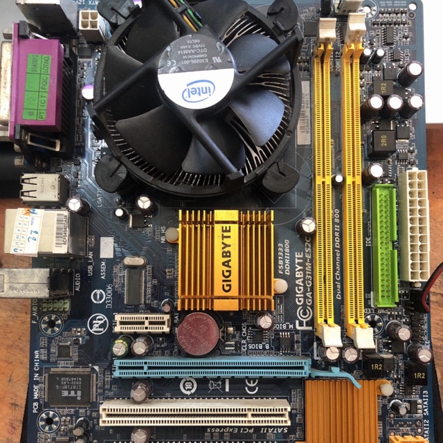 Bo mạch chủ gigabyte G31 nguyên zin tháo máy
